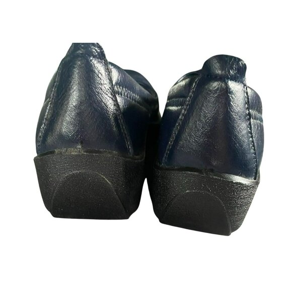 Patrizia By Spring Step Womens Size 7 Navy Leather Comfort Flats With Button - Picture 3 of 6